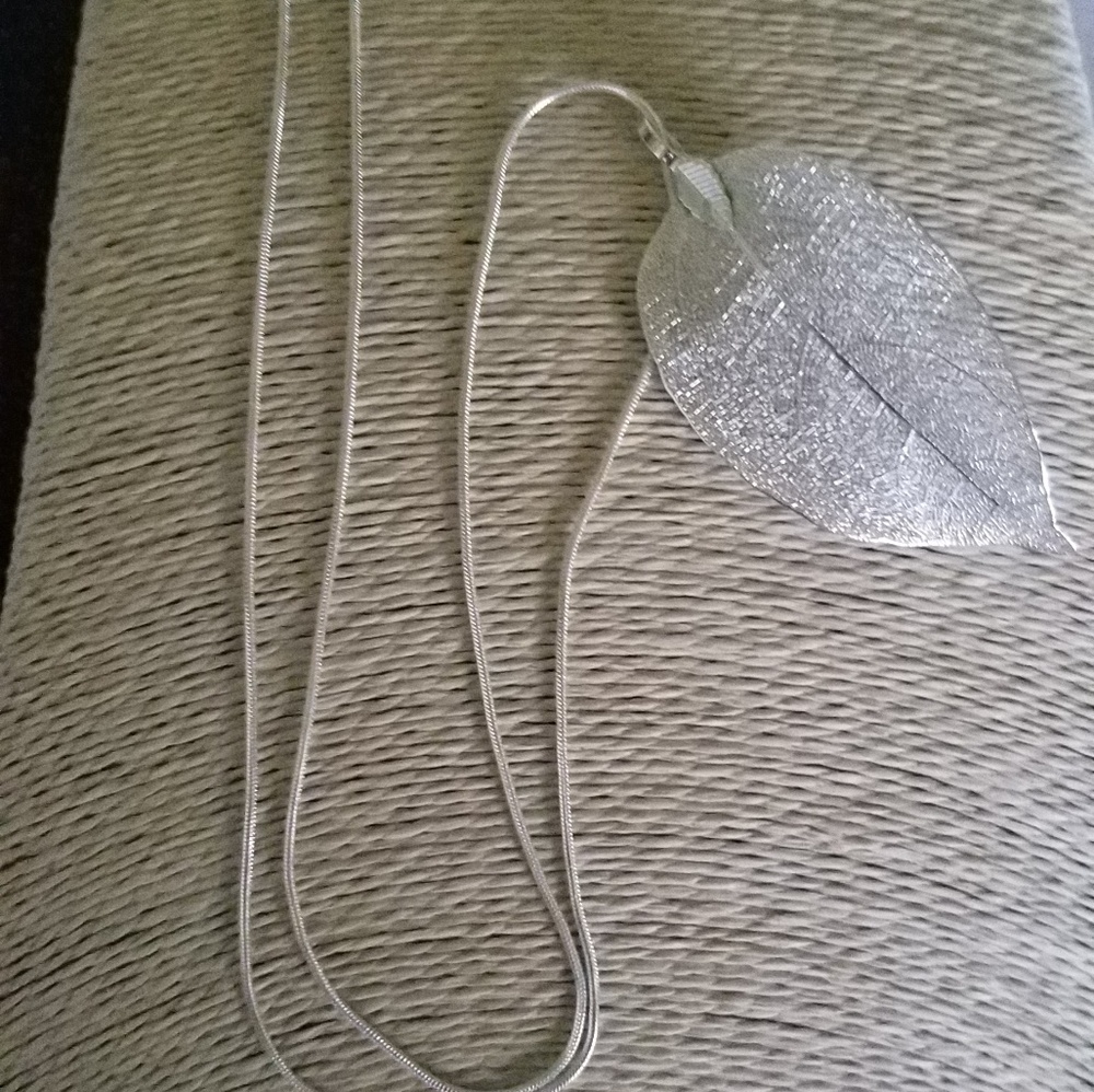 Veined Aspen Leaf Necklace